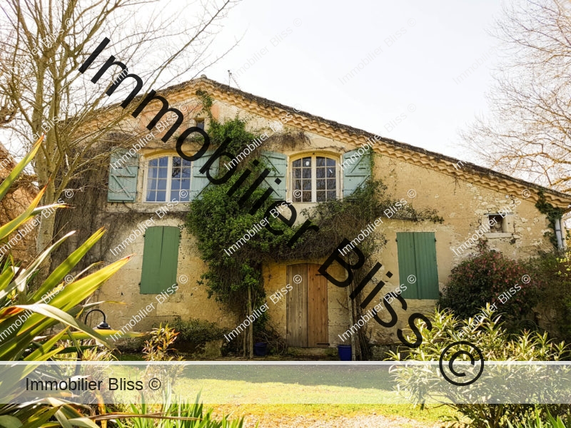 Maison à vendre avec vue prohe de Saint-Clar