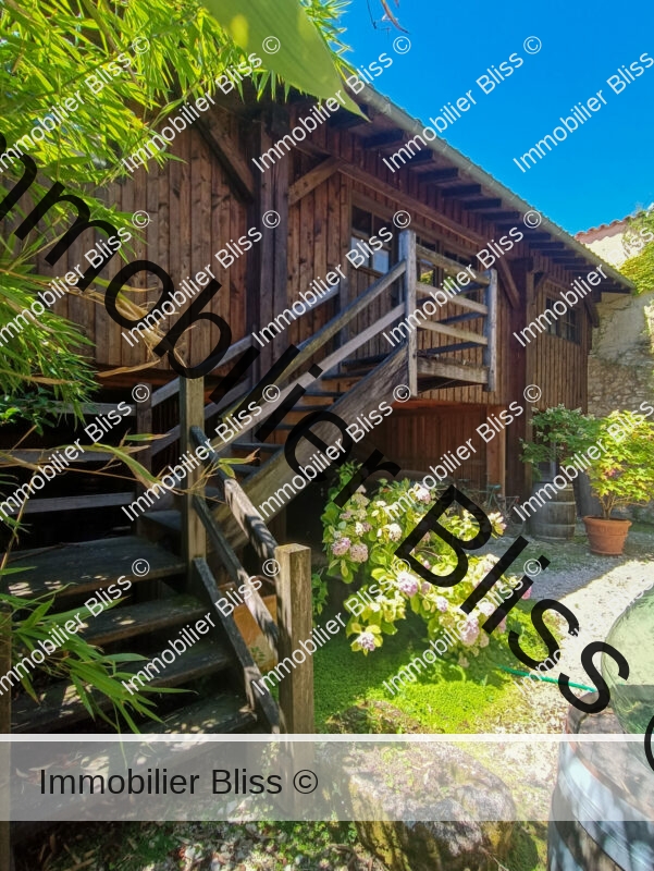 1656618302649