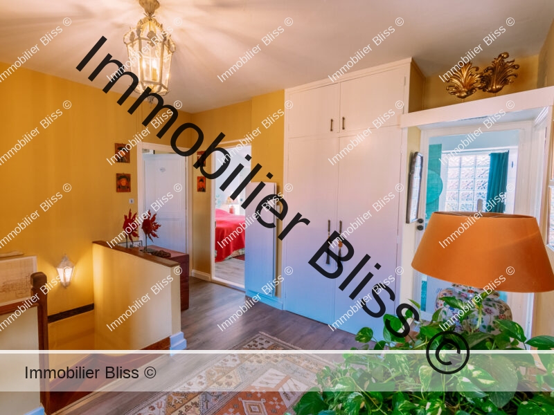 1ER ETAGE PALIER (2)