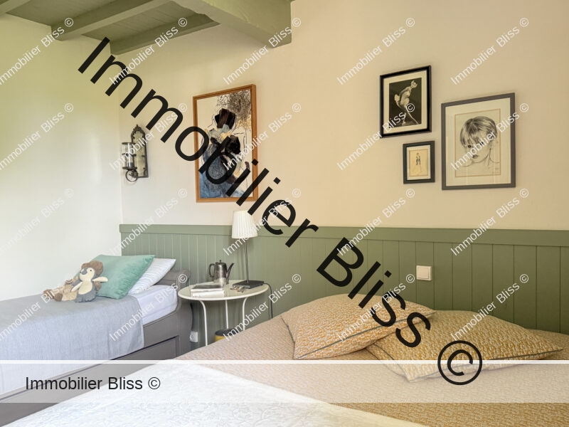 CHAMBRE 1 (1)