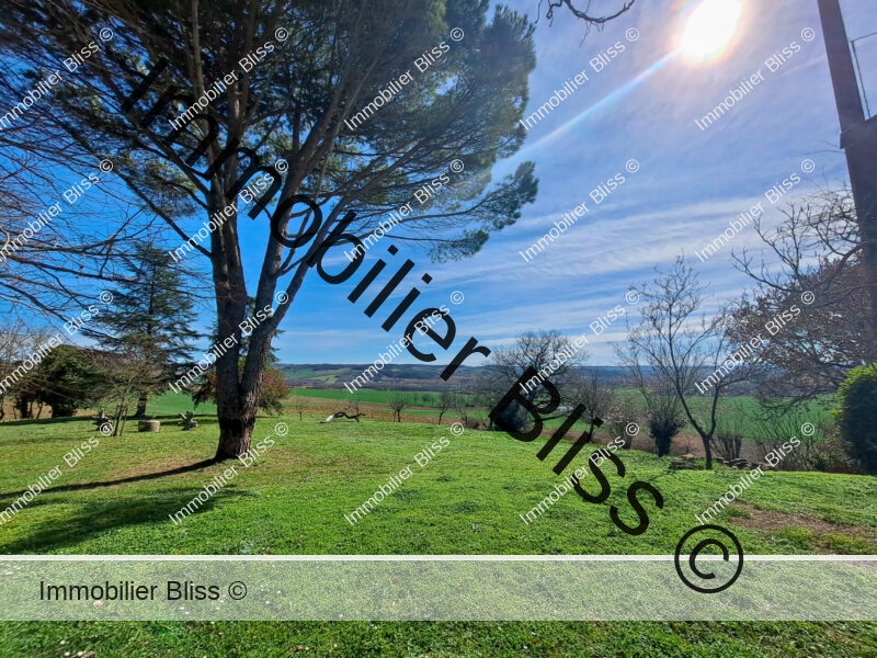 Gers Pyrénées vue piscine bois jardin pierre (9)