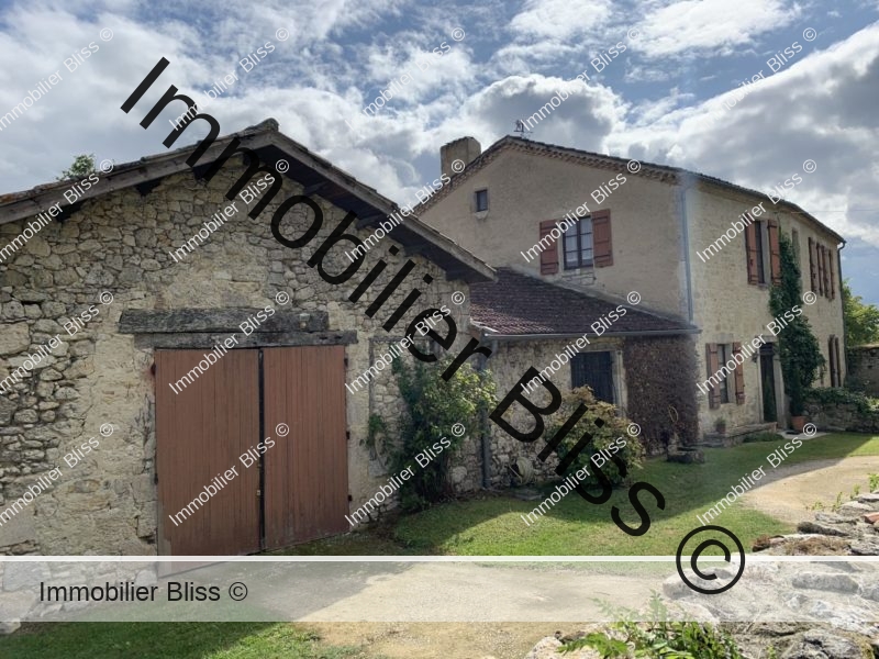 Maison en pierre, cottage & granges proche de Condom dans le Gers Maison en pierre, cottage & granges proche de Condom dans le Gers