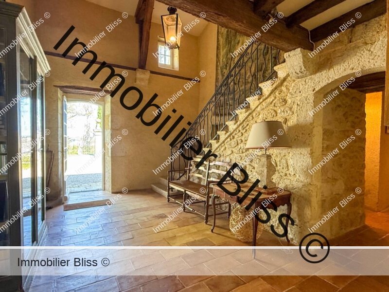 entrée + escalier