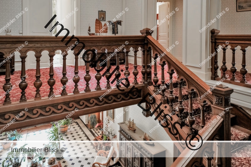 etage-1-palier-devant-ch-1-800x533.jpg