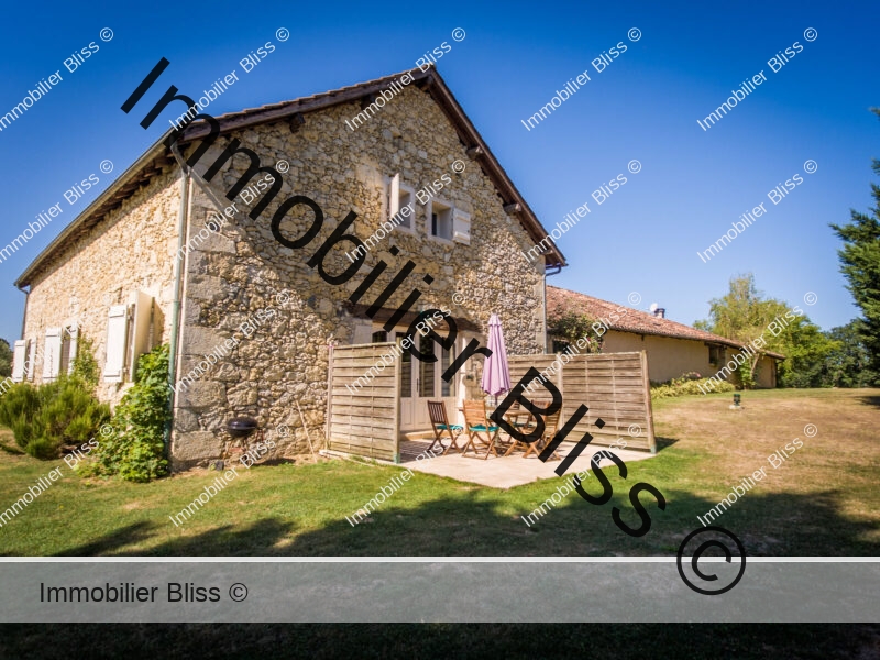 gite-gers-lac-piscine-chauffee